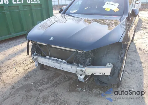 2018 Mercedes-Benz Glc 300 4Matic from USA, damaged, VIN WDC0G4KBXJV037007